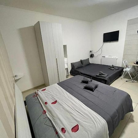 Centro Storico Napoli Suite Exterior photo